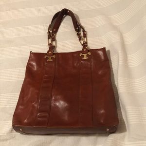 🚨🚨SOLD🚨🚨Tory Burch Leather Tote